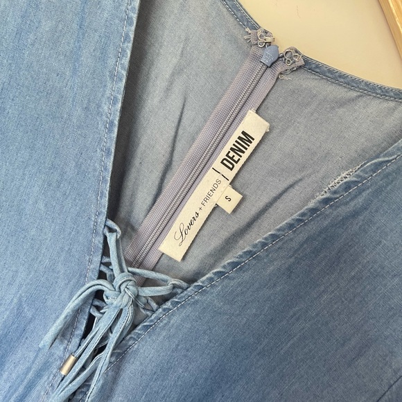 Lovers + Friends Denim Soft Lace Up Dress! Size Small - Picture 4 of 7